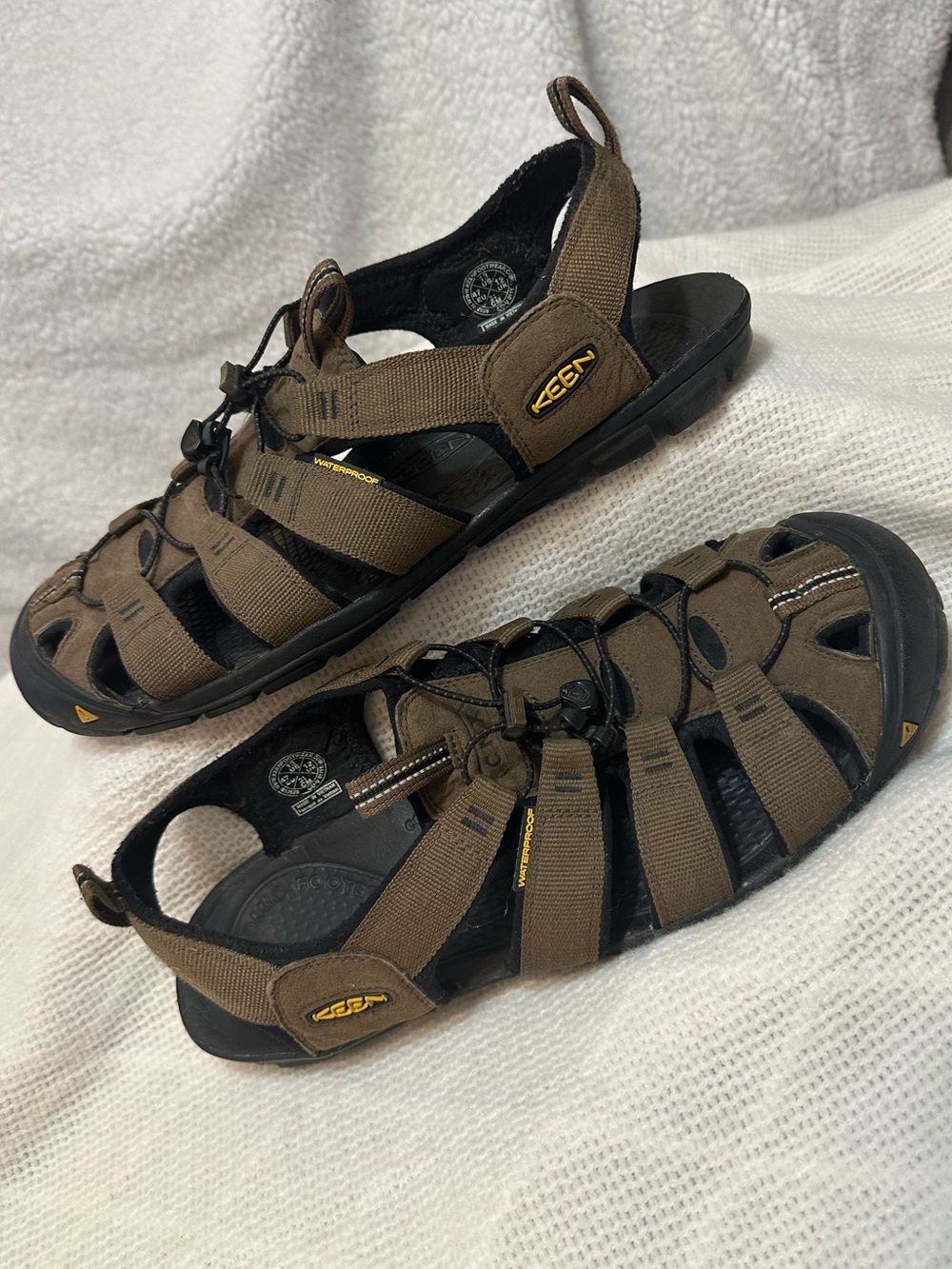 New Men’s Keen sandals 13 EU 47 Newport Clearwater tan brown bison water shoe 13